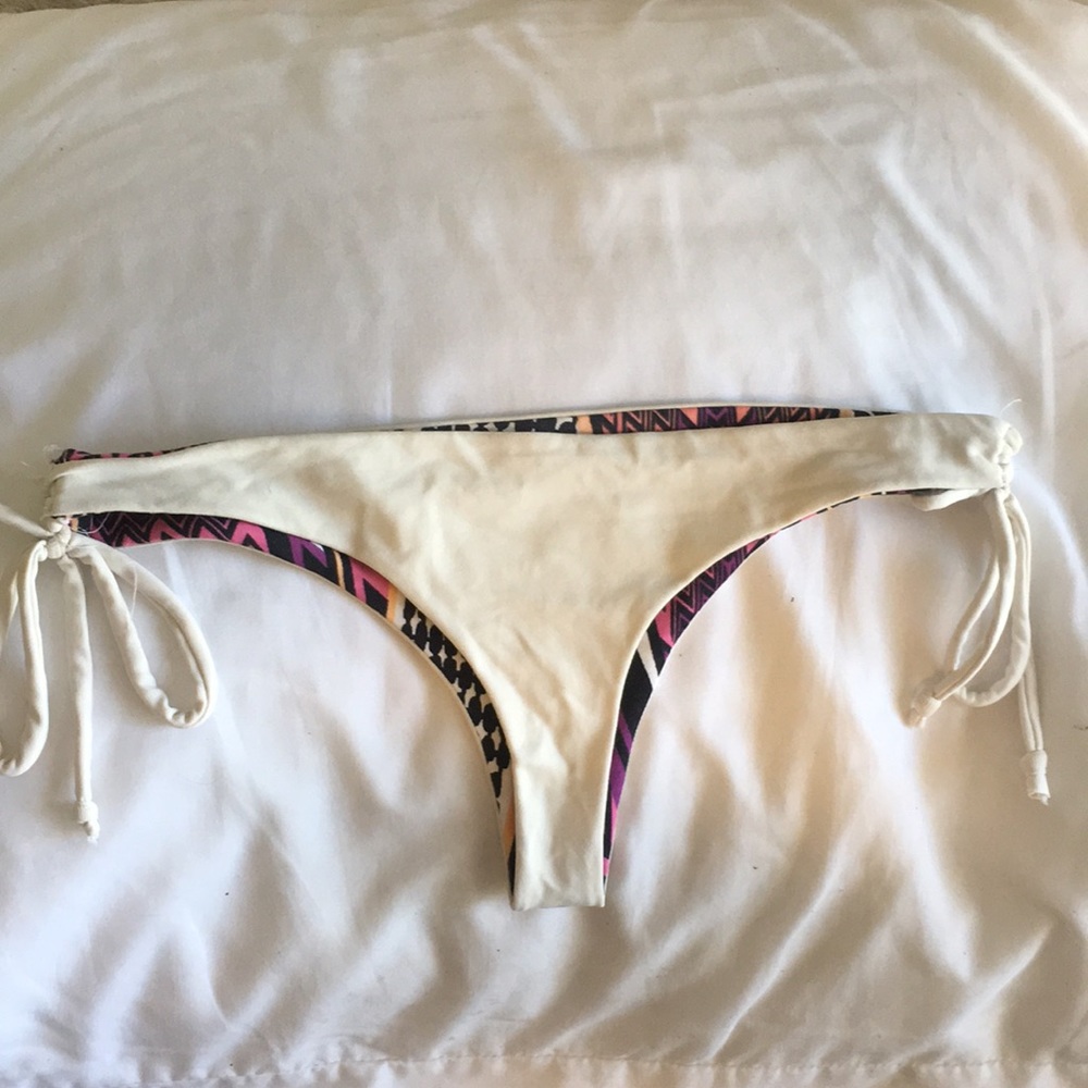Bikini bottoms